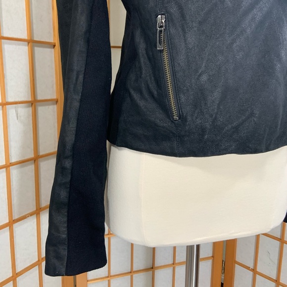 VINCE black paper drape collar leather jacket - Picture 11 of 16